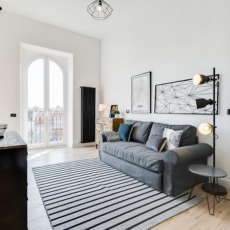 Bmga L Glam Industrial 3-Bed Apartment In Termini Roma Ngoại thất bức ảnh