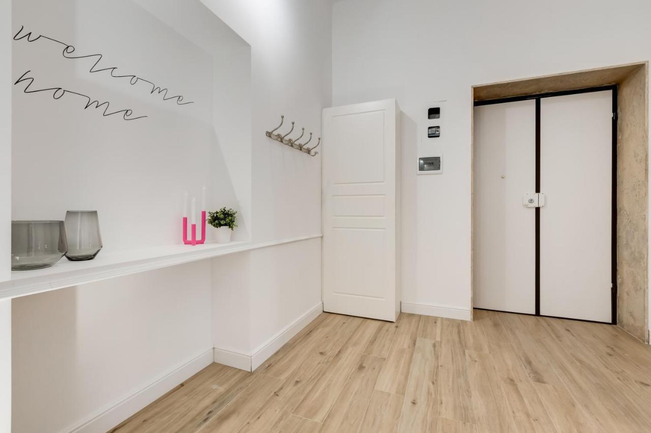 Bmga L Glam Industrial 3-Bed Apartment In Termini Roma Ngoại thất bức ảnh